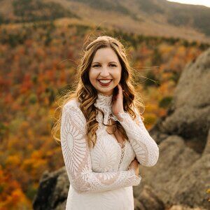 Meet your Posher, Quinn